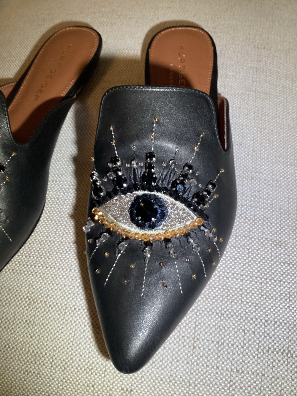 Kurt Geiger olive eye women’s Black Embellished Eye Mule size 10 - Picture 3 of 8